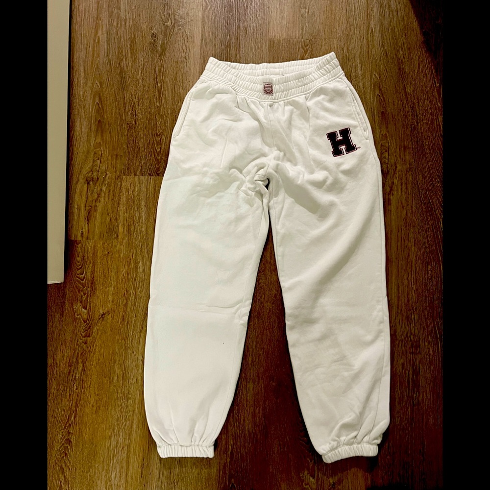 sweatpants